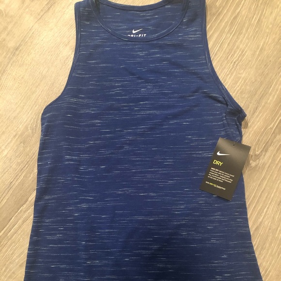 NWT NIKE Womens Drifit Tank Top - Picture 1 of 4